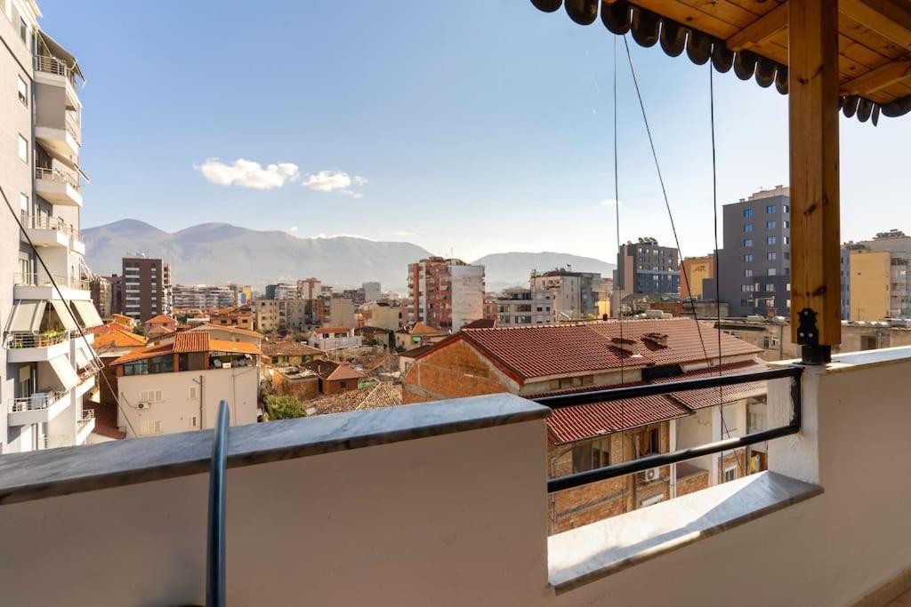 New Bazaar Apartment Тирана Экстерьер фото