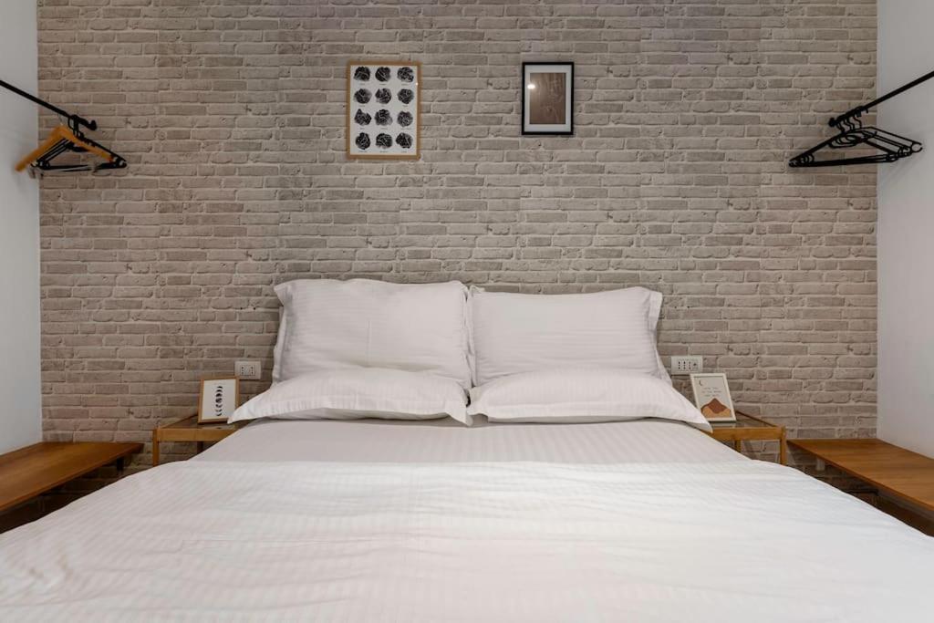 New Bazaar Apartment Тирана Экстерьер фото